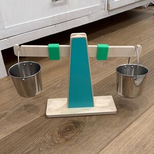 LOVEVERY Every Which Weigh Scale & Pails